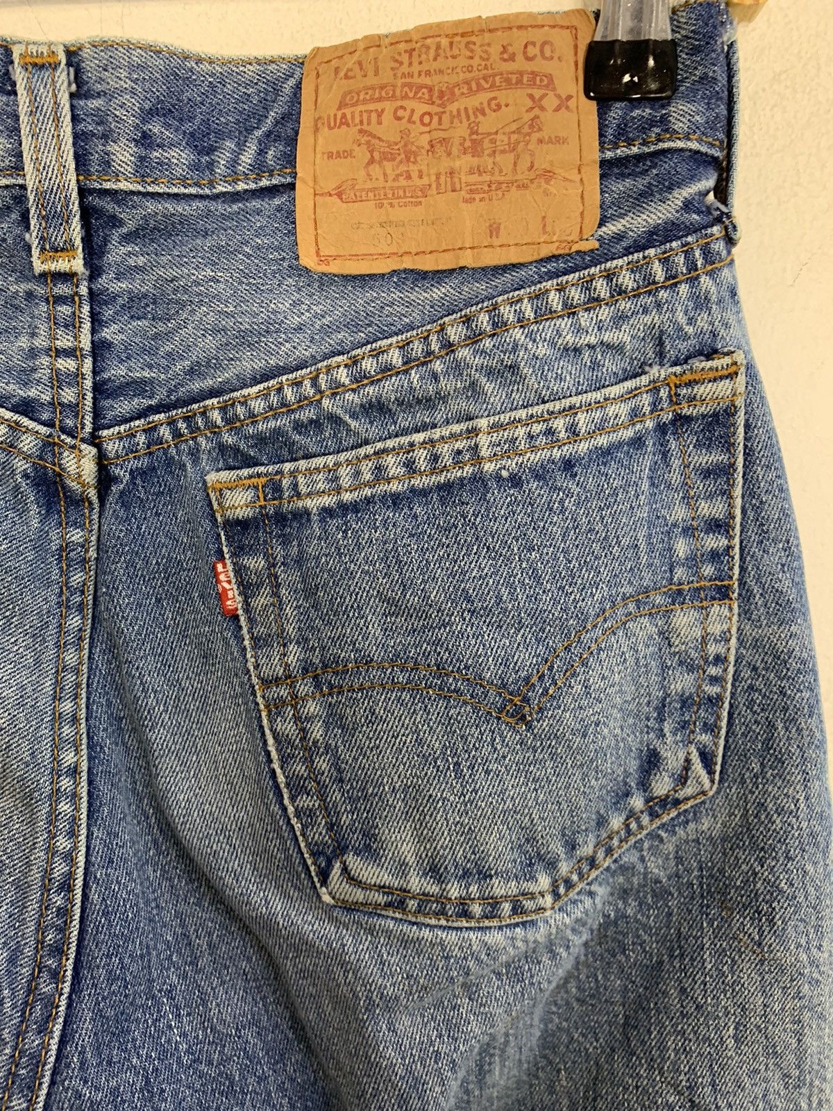 Levi's Vintage Clothing 90s Levis Lot 501 Buttonfly Denim Faded Jeans Size 28" / US 6 / IT 42 - 6 Thumbnail