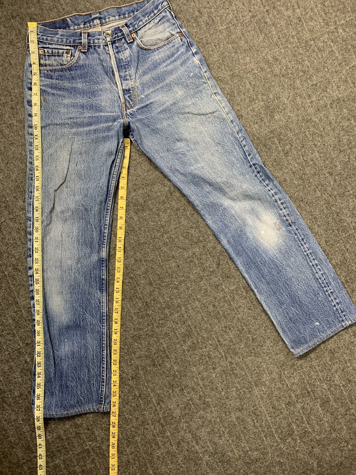 Levi's Vintage Clothing 90s Levis Lot 501 Buttonfly Denim Faded Jeans Size 28" / US 6 / IT 42 - 8 Thumbnail