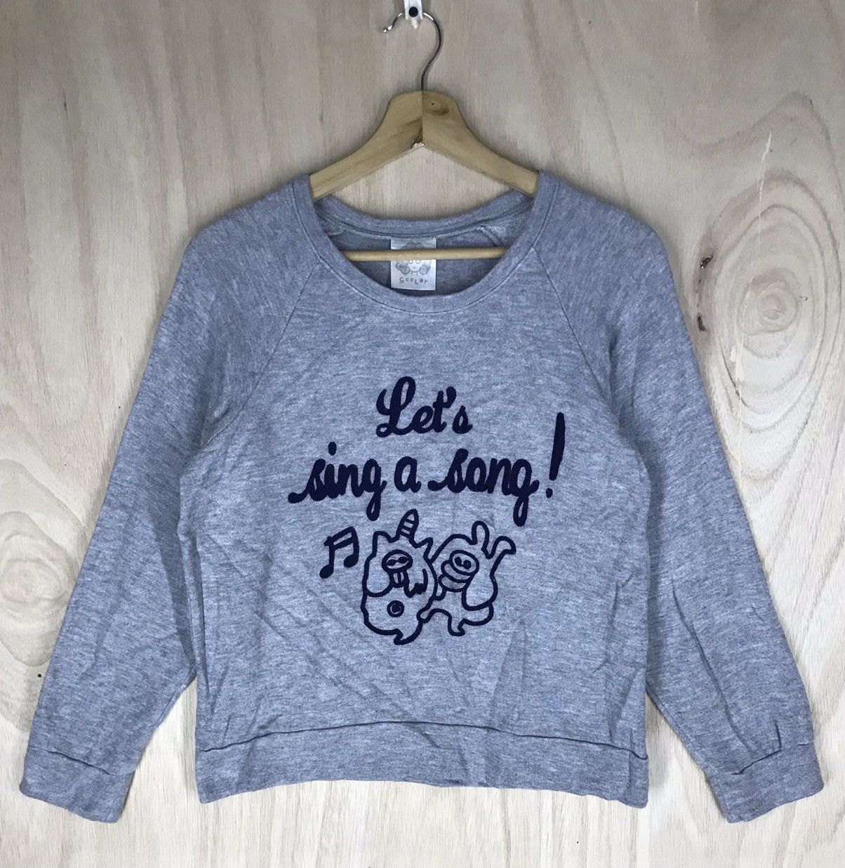 image of Scolar Art Crop Sweatshirts in Grey, Women's (Size Medium)