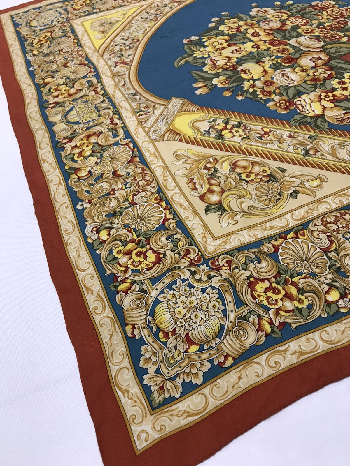 Longchamp LONGCHAMP FLORAL SILK SCARF 34" x 34" Size ONE SIZE - 5 Thumbnail