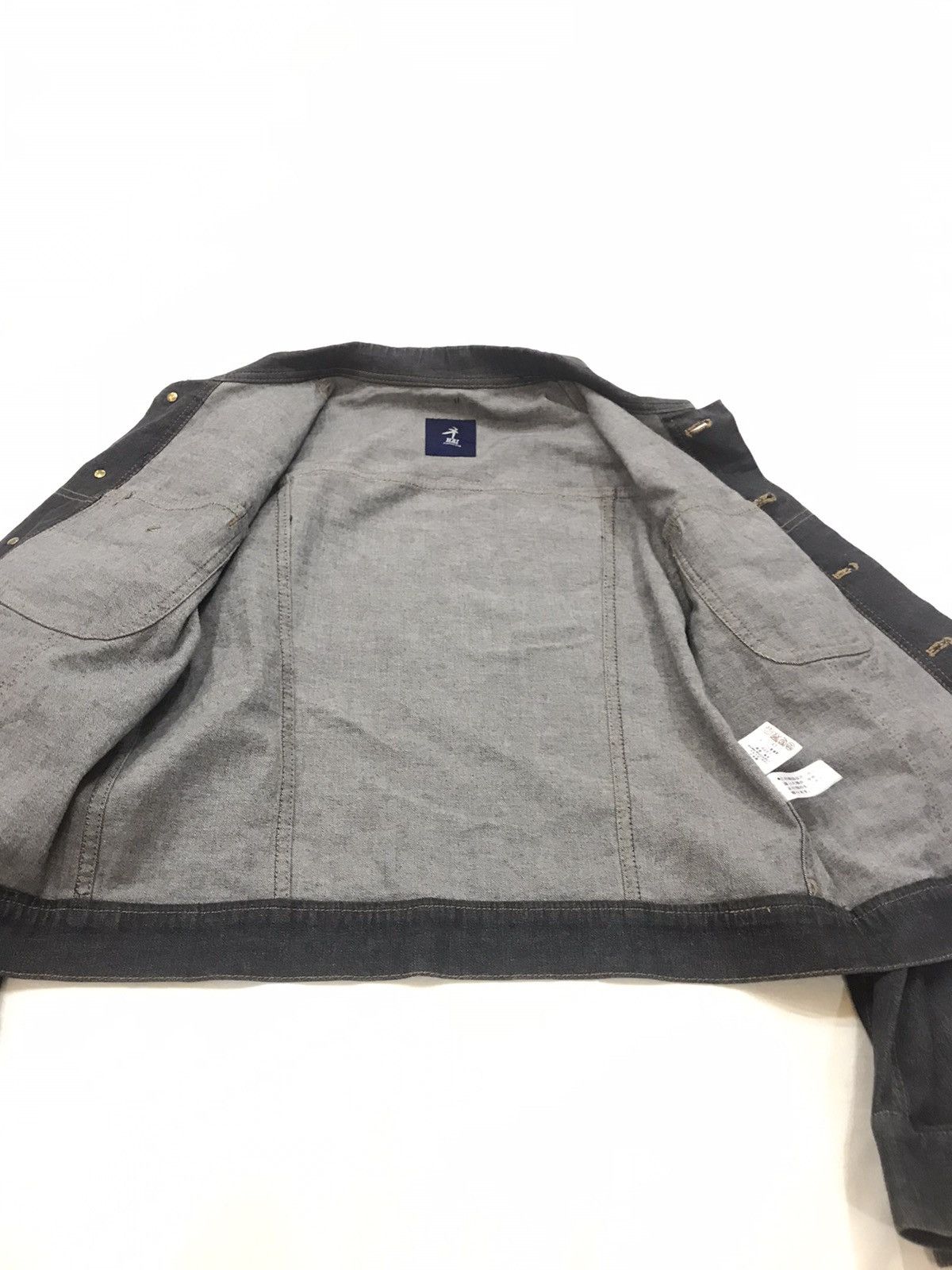 Hai Sporting Gear HAI SPORTING GEAR CROPPED STRETCHABLE DENIM JACKET MEDIUM Size US M / EU 48-50 / 2 - 8 Thumbnail