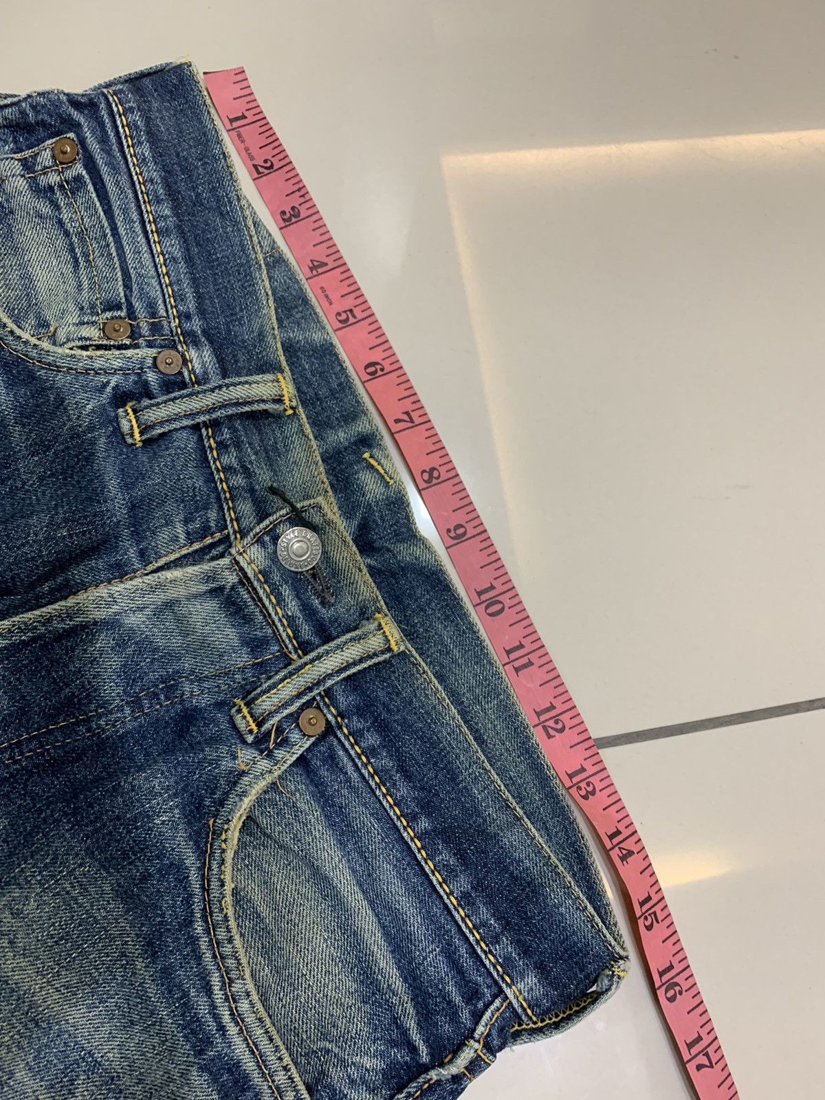 Evisu VTG EVISU NO.2 LOT 2000 SELVEDGE DISTRESSED DESTROYED JEANS Size US 29 - 17 Thumbnail