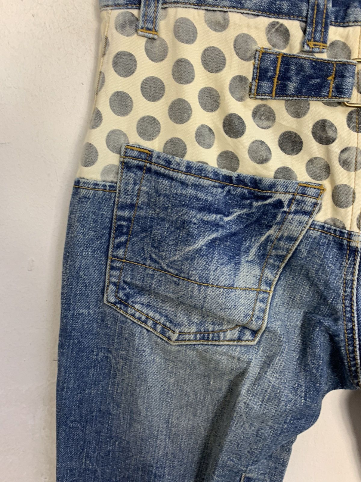 Japanese Brand 90s Natural Ware Cantwo Polkadot Pocket Buckle Back Jeans Size 30" / US 8 / IT 44 - 7 Thumbnail