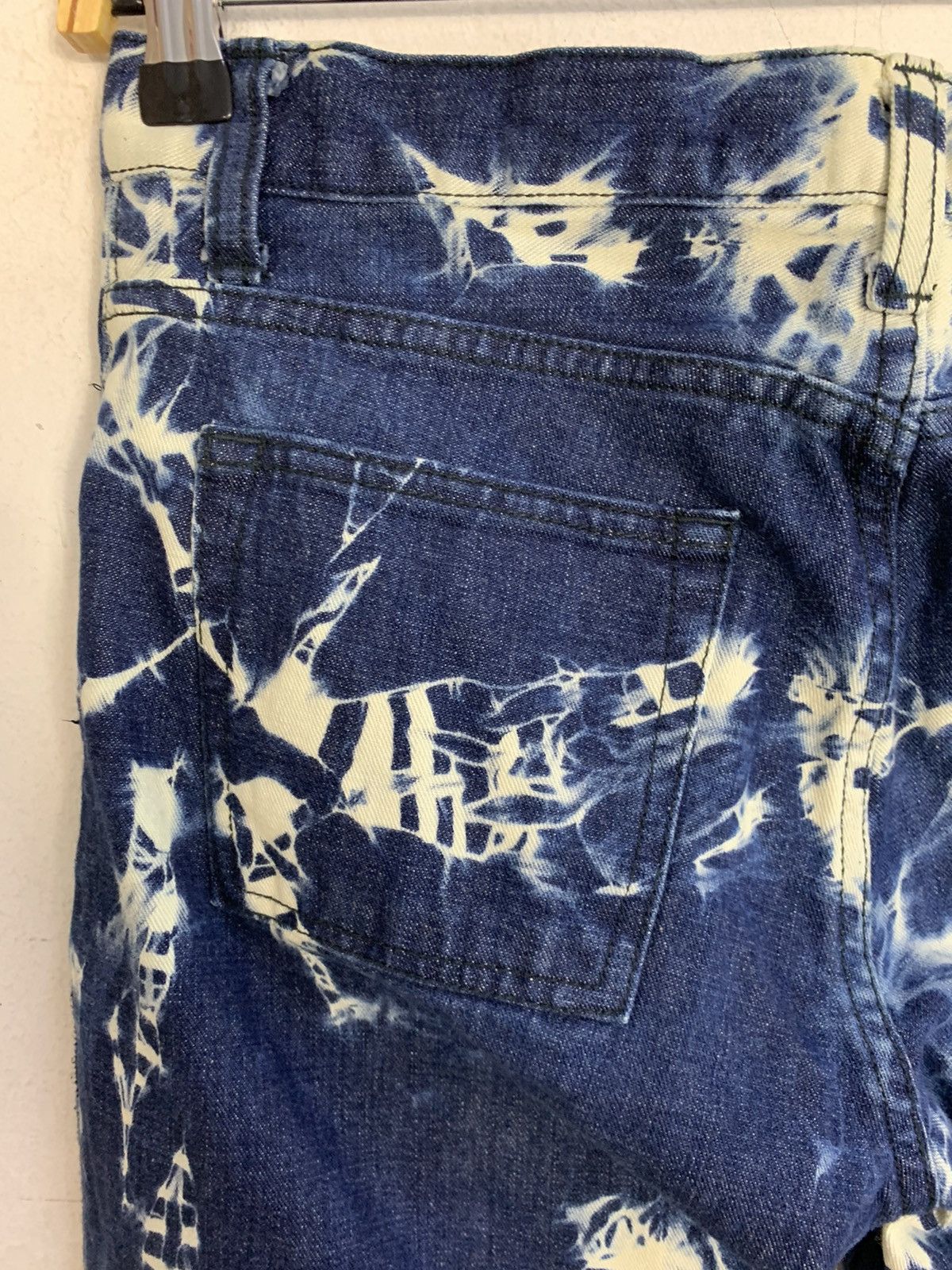 Japanese Brand 90s Bleach Acid Wash Indigo Denim Jeans Unisex Size 28" / US 6 / IT 42 - 7 Thumbnail