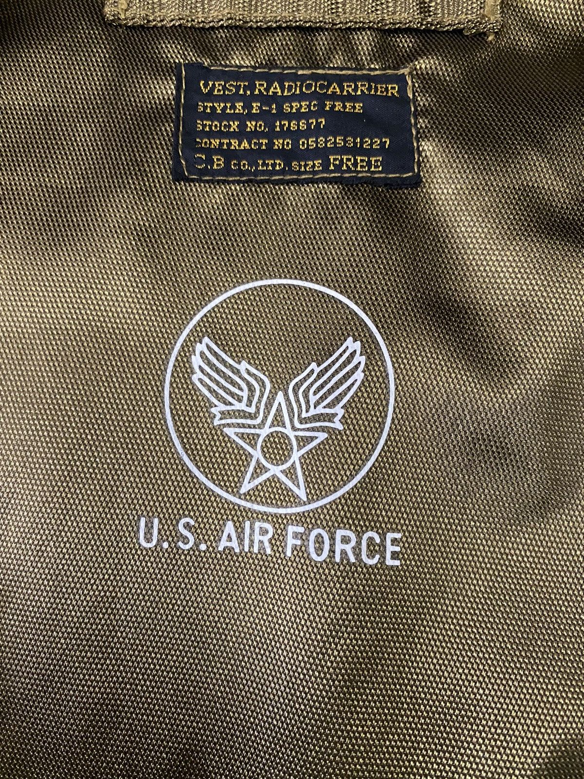 Vintage Vintage U.S. Air Force Radio Carrier Vest Size US L / EU 52-54 / 3 - 9 Thumbnail