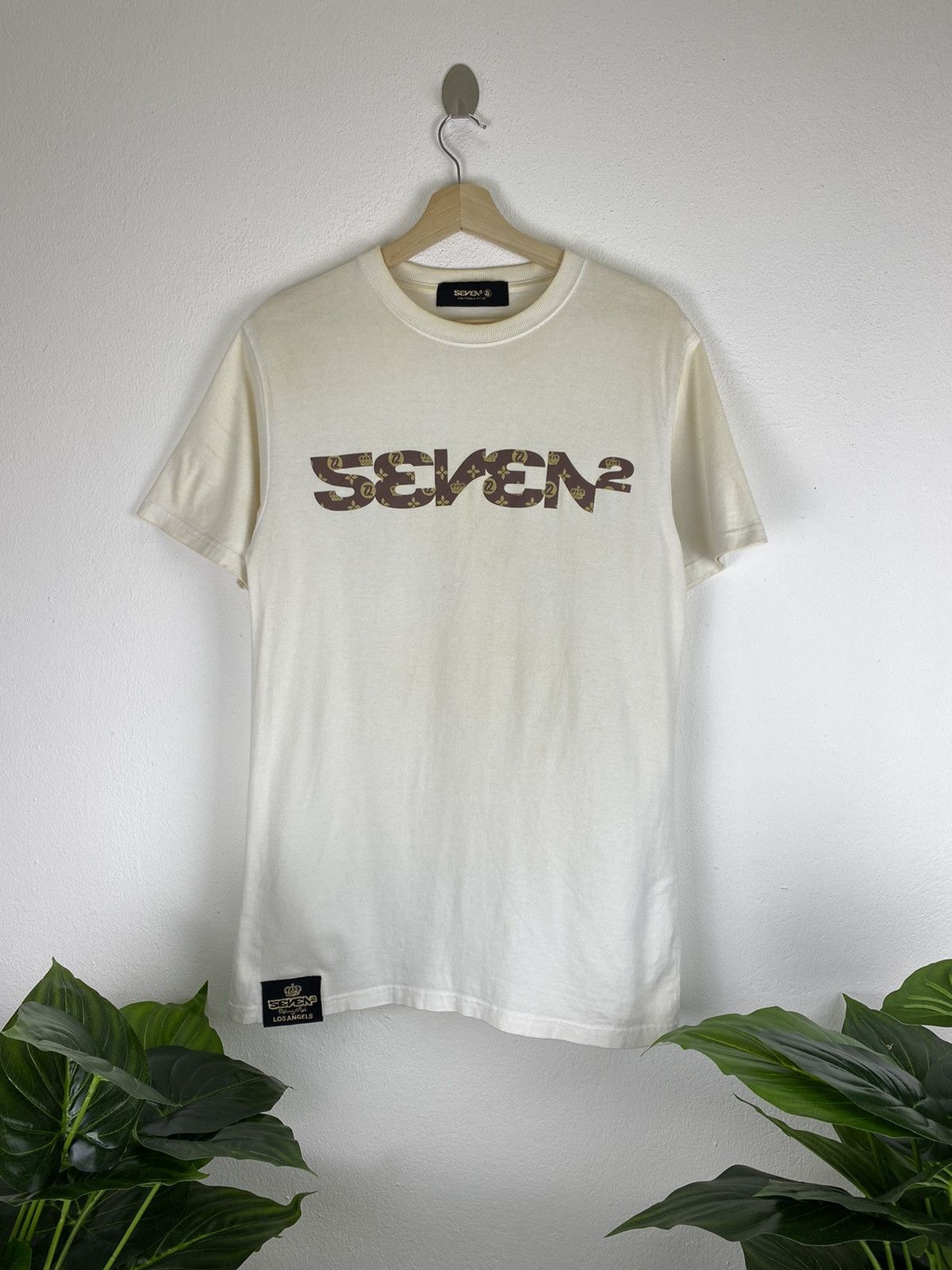 Vintage Vintage seven lv logo tee Size US M / EU 48-50 / 2 - 1 Thumbnail