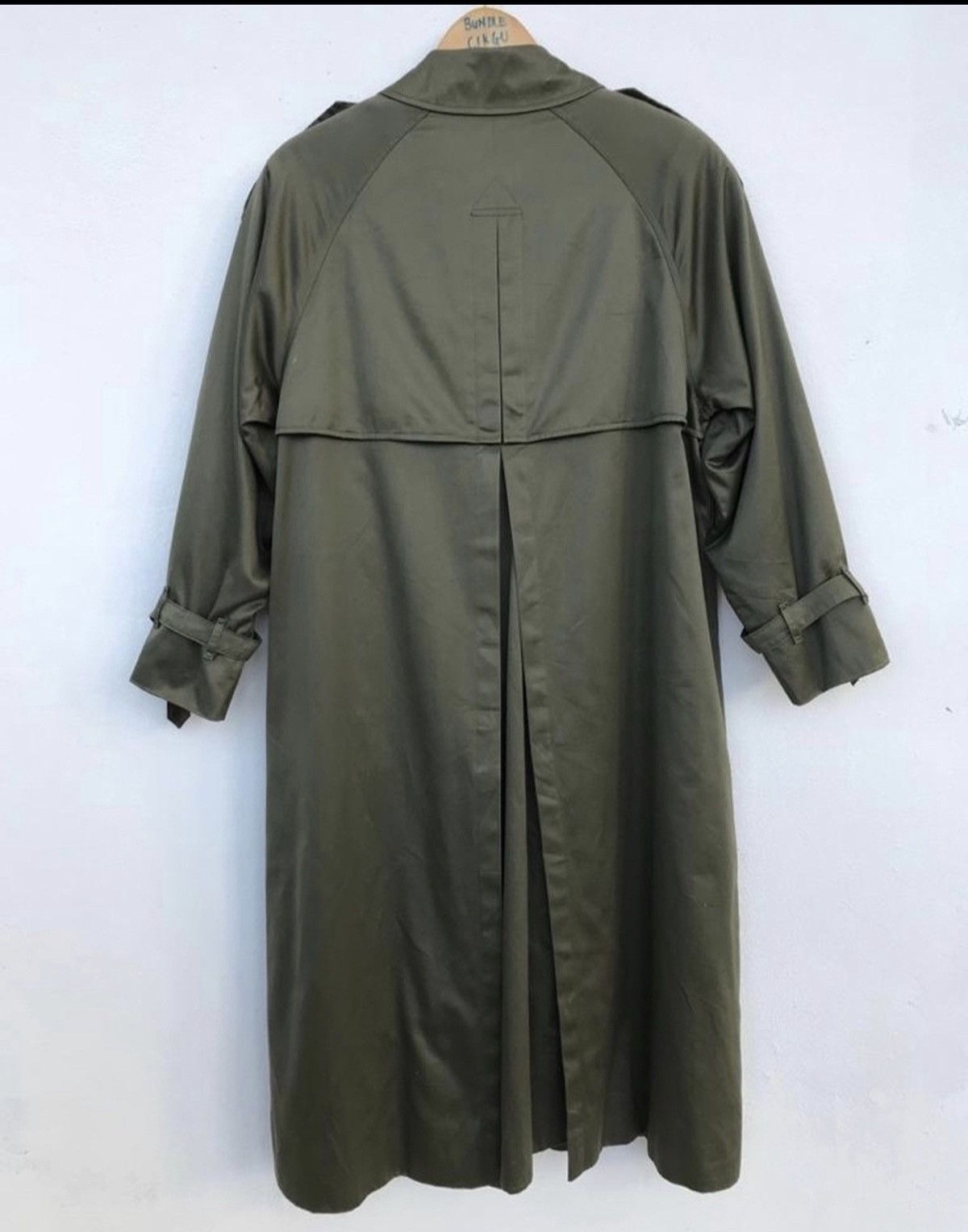 Burberry VINTAGE BURBERRYS LONG COAT NOVACHECK LINING Size US L / EU 52-54 / 3 - 11 Thumbnail