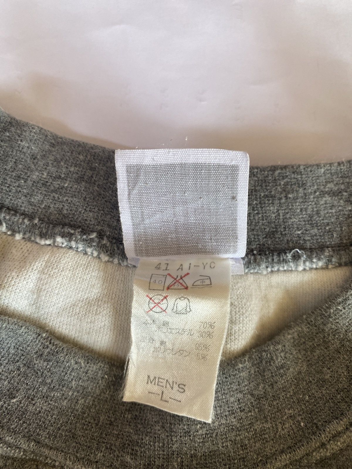Nike × Vintage Vintage 90’s Nike Big Logo Gray Sweater Size US L / EU 52-54 / 3 - 5 Thumbnail
