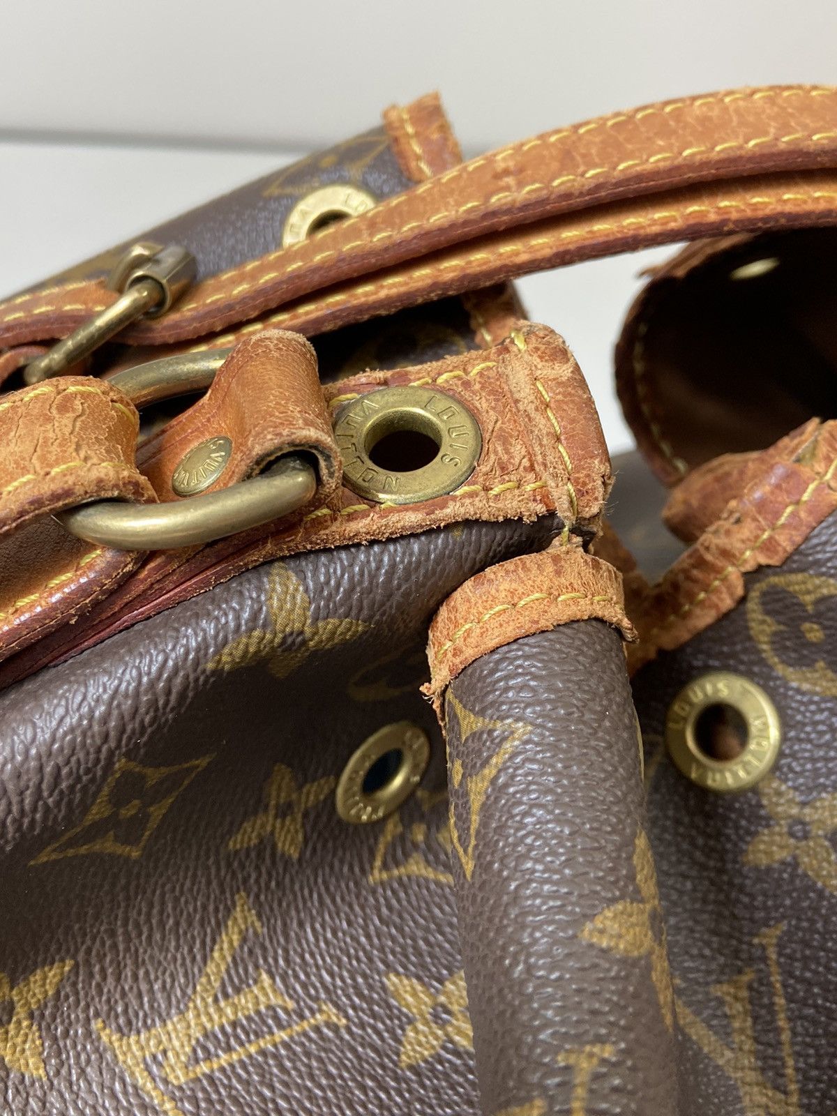 Louis Vuitton Louis Vuitton Monogram Canvas Leather Shoulder Bag Size ONE SIZE - 5 Thumbnail