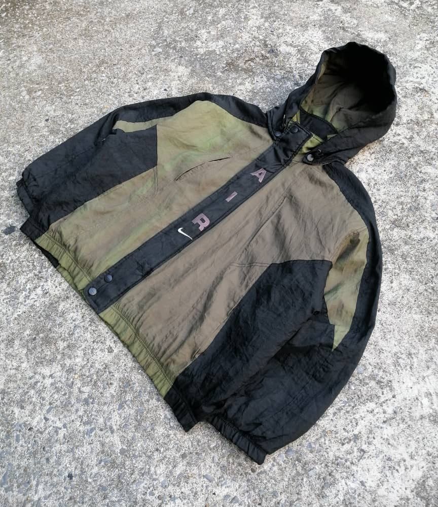 Nike × Vintage Vintage 90s Nike Air Swoosh Jacket Size US L / EU 52-54 / 3 - 2 Thumbnail
