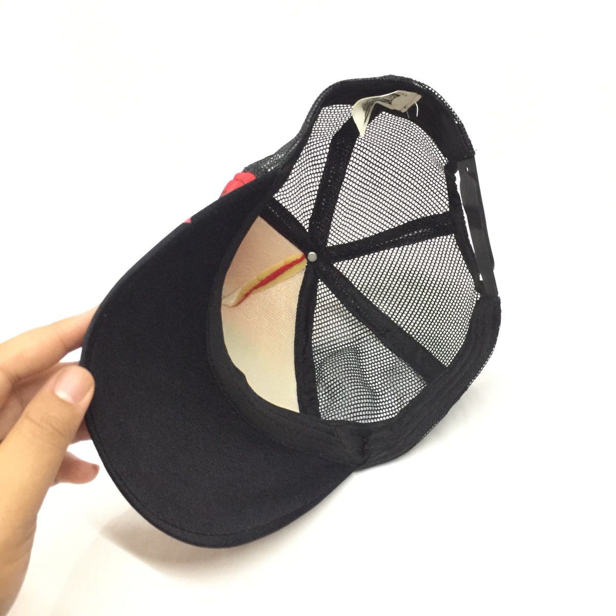 One Piece One Piece Trucker Hats Caps Size ONE SIZE - 5 Thumbnail
