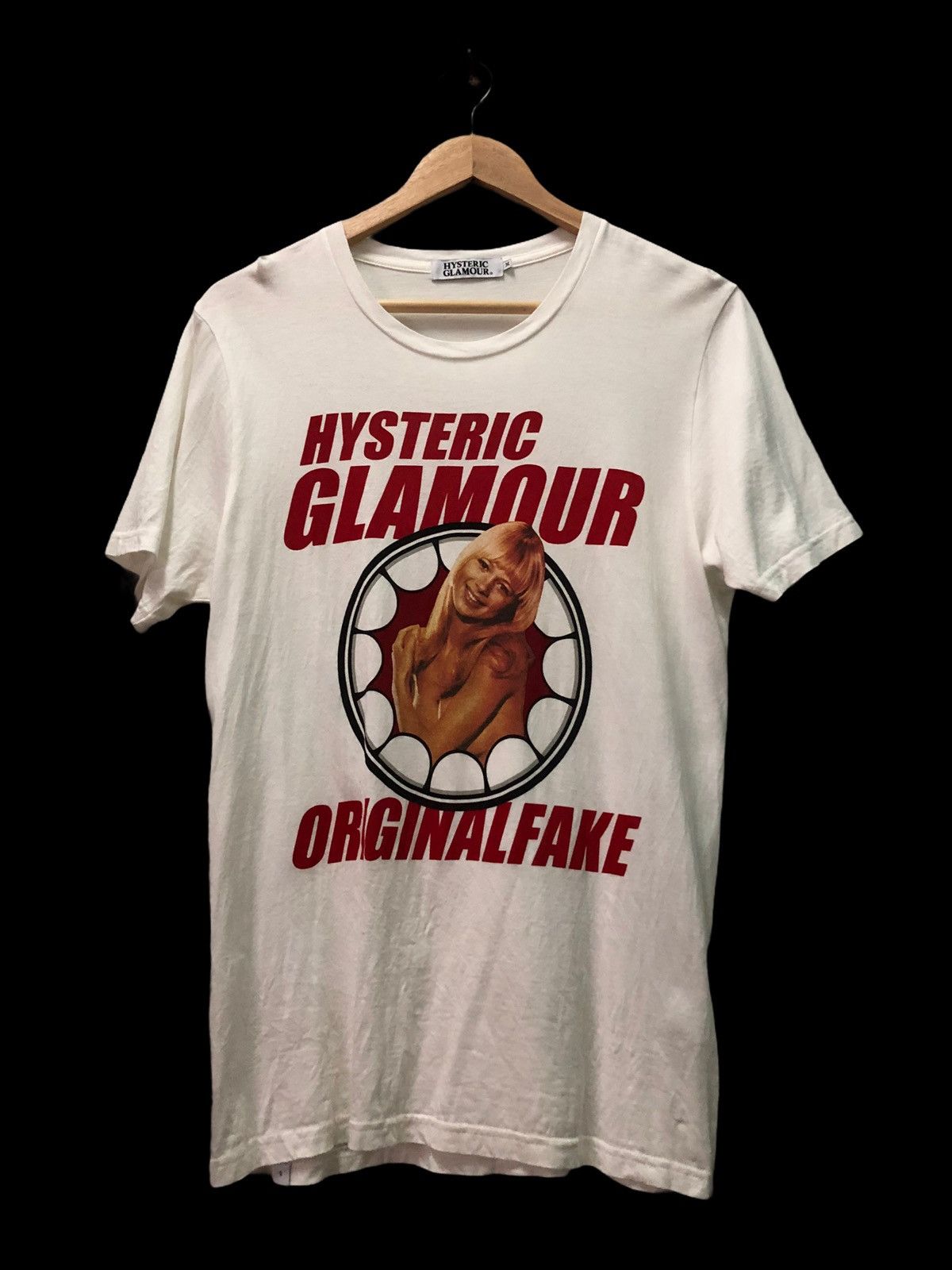 Hysteric Glamour OriginalFake Tシャツ HYSTERIC GLAMOUR（ヒステリックグラマー）の「HYSTERIC GLAMOUR