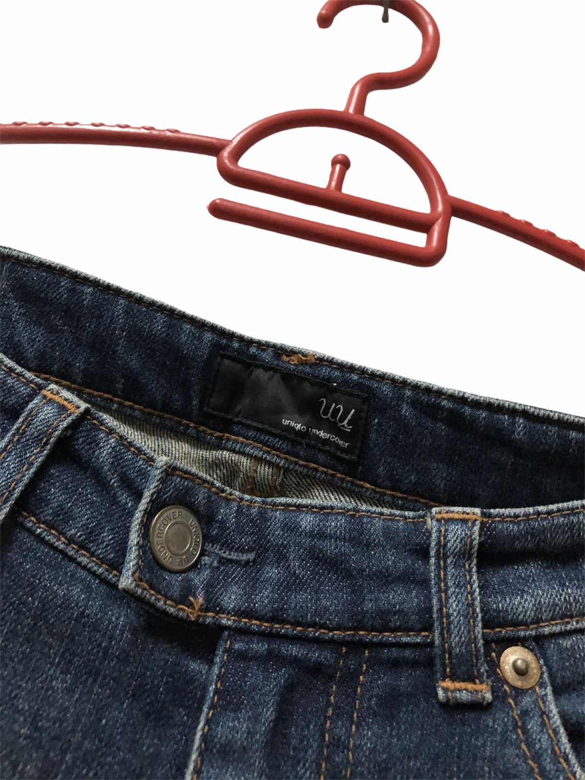 Undercover × Uniqlo UNDERCOVER X UNIQLO JEANS Size US 29 - 7 Thumbnail