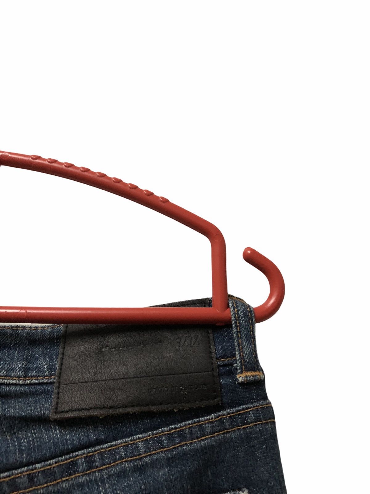 Undercover × Uniqlo UNDERCOVER X UNIQLO JEANS Size US 29 - 13 Thumbnail