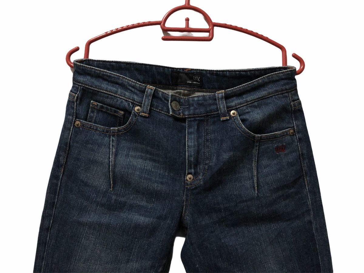 Undercover × Uniqlo UNDERCOVER X UNIQLO JEANS Size US 29 - 9 Thumbnail