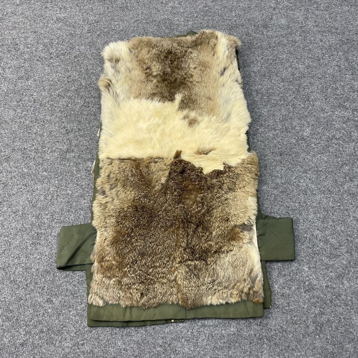 Japanese Brand × Vintage Vintage Japanese Real Fur Vest Size US M / EU 48-50 / 2 - 2 Thumbnail