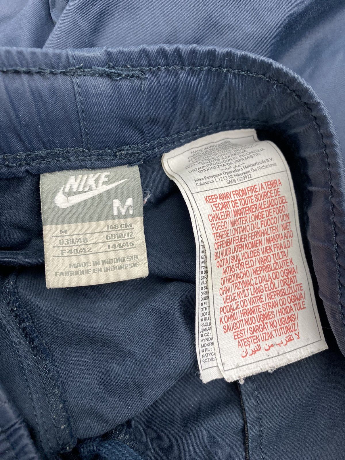 Nike × Vintage Vintage Nike Y2K Nylon Drill Black Track Pants Size 28" / US 6 / IT 42 - 5 Thumbnail
