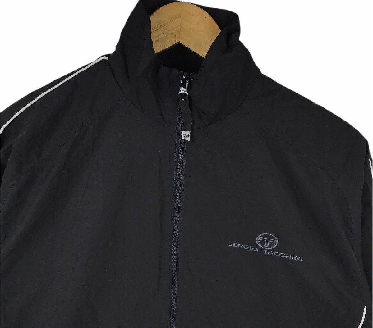 Sergio Tacchini Vintage Sergio Tacchini Light Jacket Zip Up Windbreaker Size US S / EU 44-46 / 1 - 2 Thumbnail