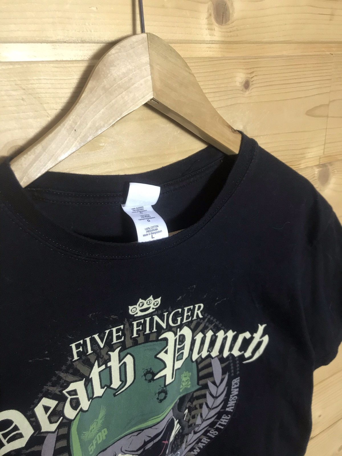 Band Tees Five Fingers Death Punch 2012 tour t-shirt Size US L / EU 52-54 / 3 - 6 Thumbnail