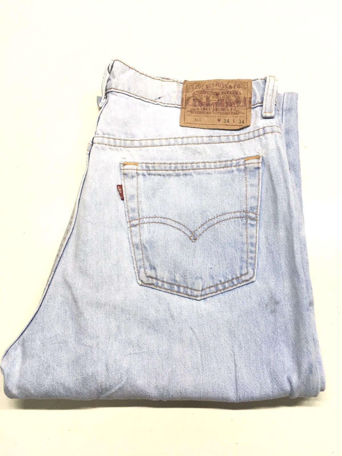 Levi's × Vintage Vintage 1996 Levi’s 510 light blue wash distressed denim Size US 32 / EU 48 - 1 Thumbnail