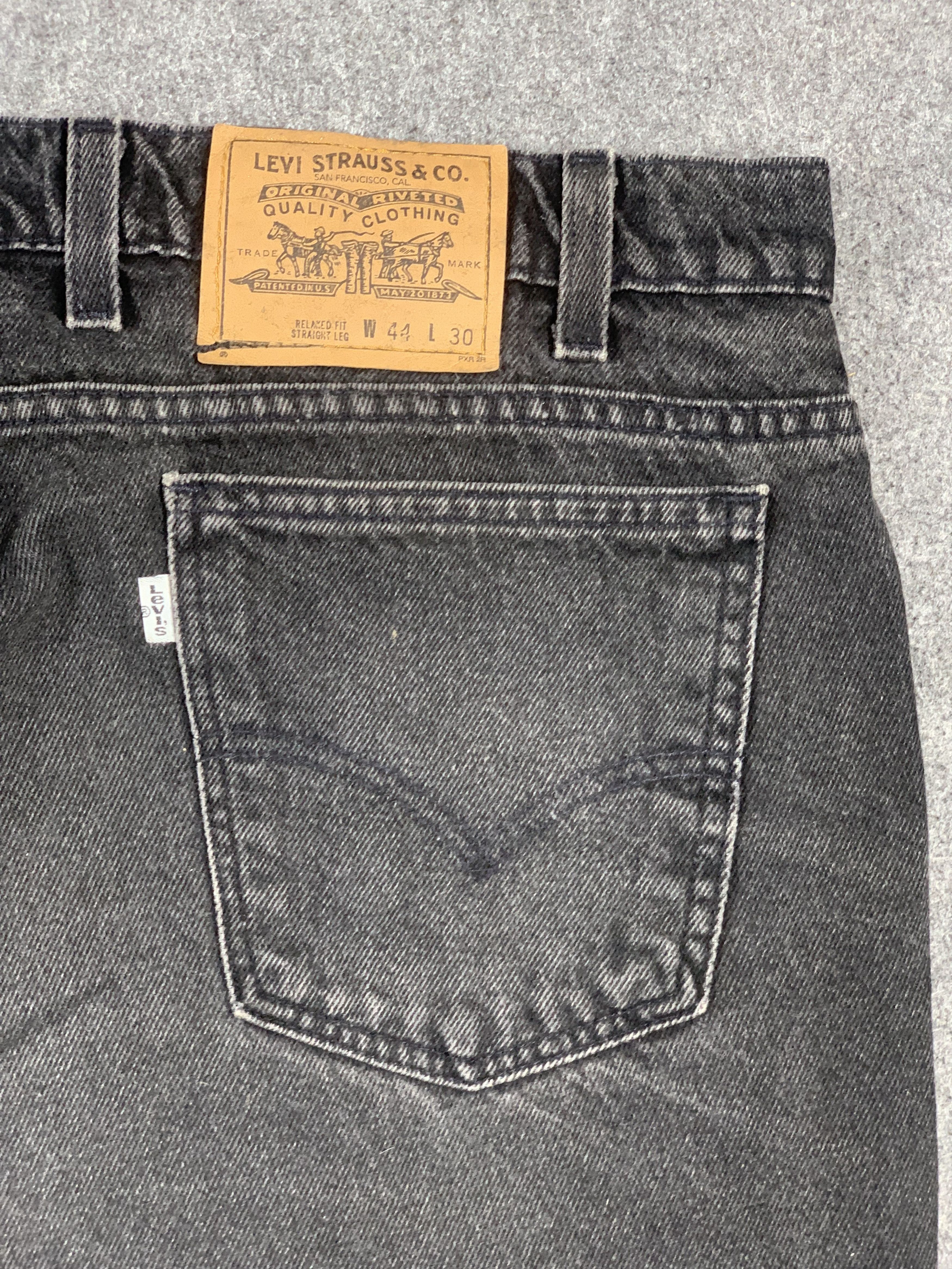 Levi's Vintage 90s Levis White Tab Black Jeans Oversized DP2137 Size US 42 / EU 58 - 14 Thumbnail