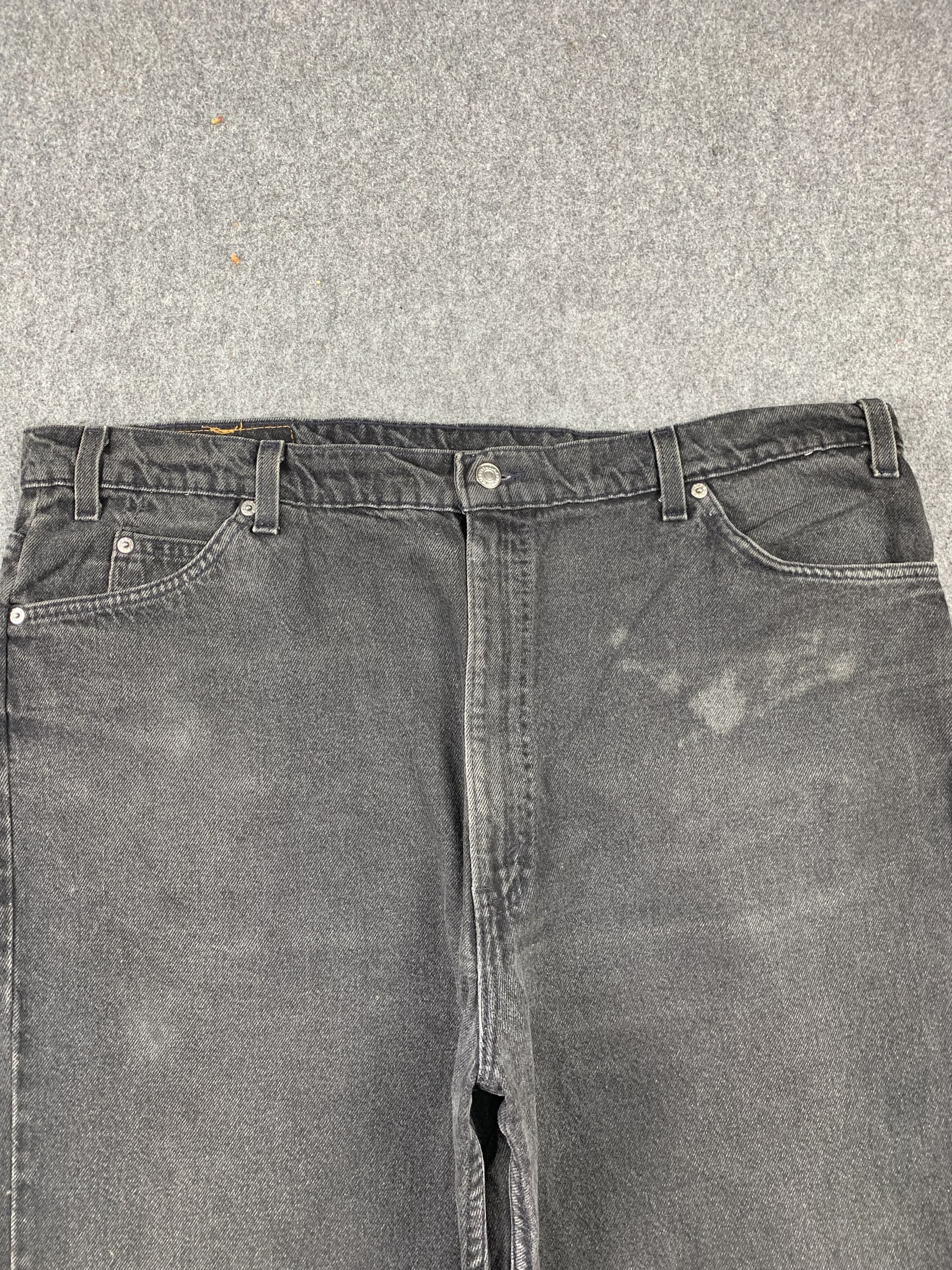 Levi's Vintage 90s Levis White Tab Black Jeans Oversized DP2137 Size US 42 / EU 58 - 2 Thumbnail