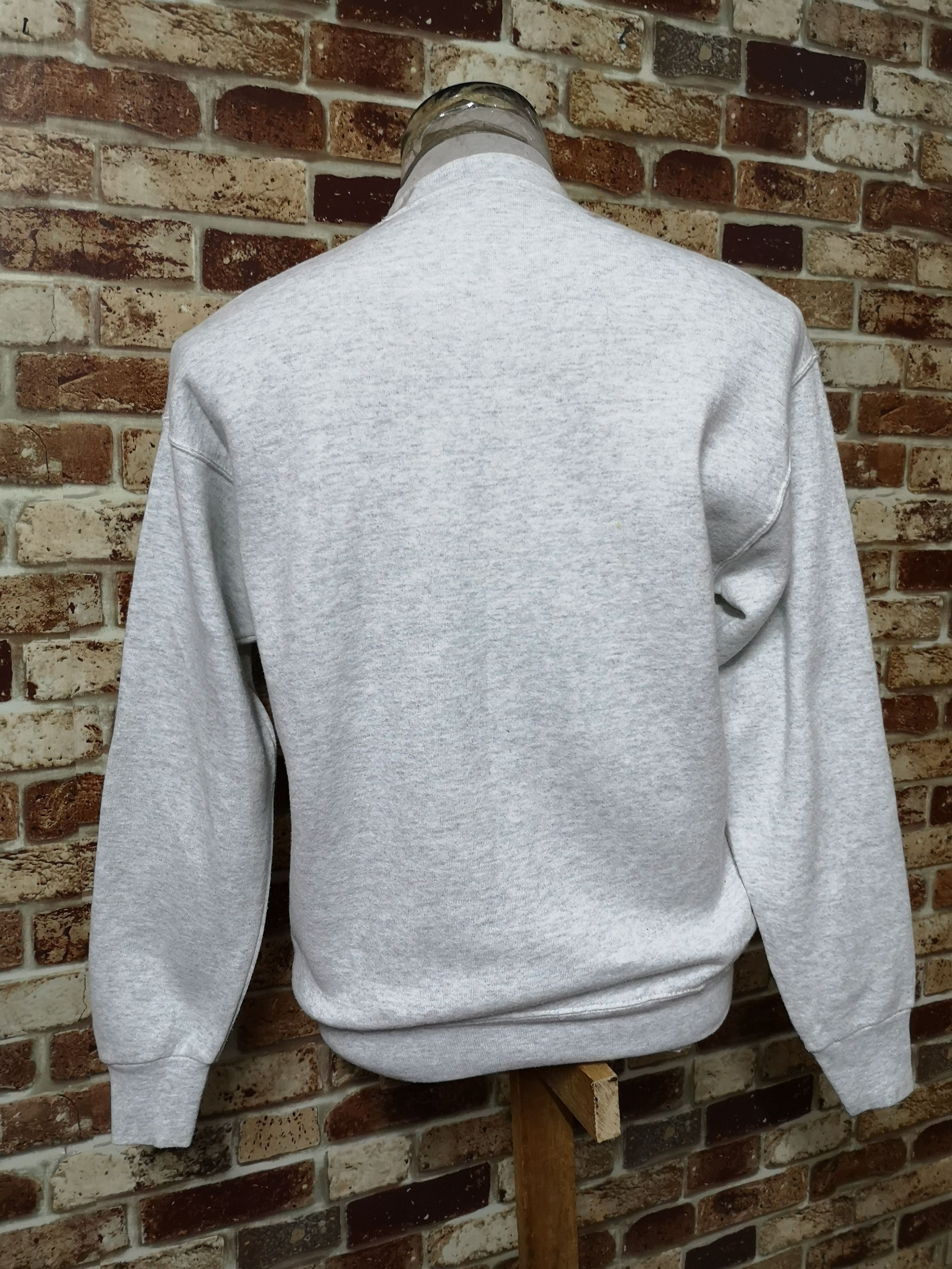 Vintage VINTAGE TRAPPED IN MAINE SWEATSHIRT Size US M / EU 48-50 / 2 - 3 Thumbnail