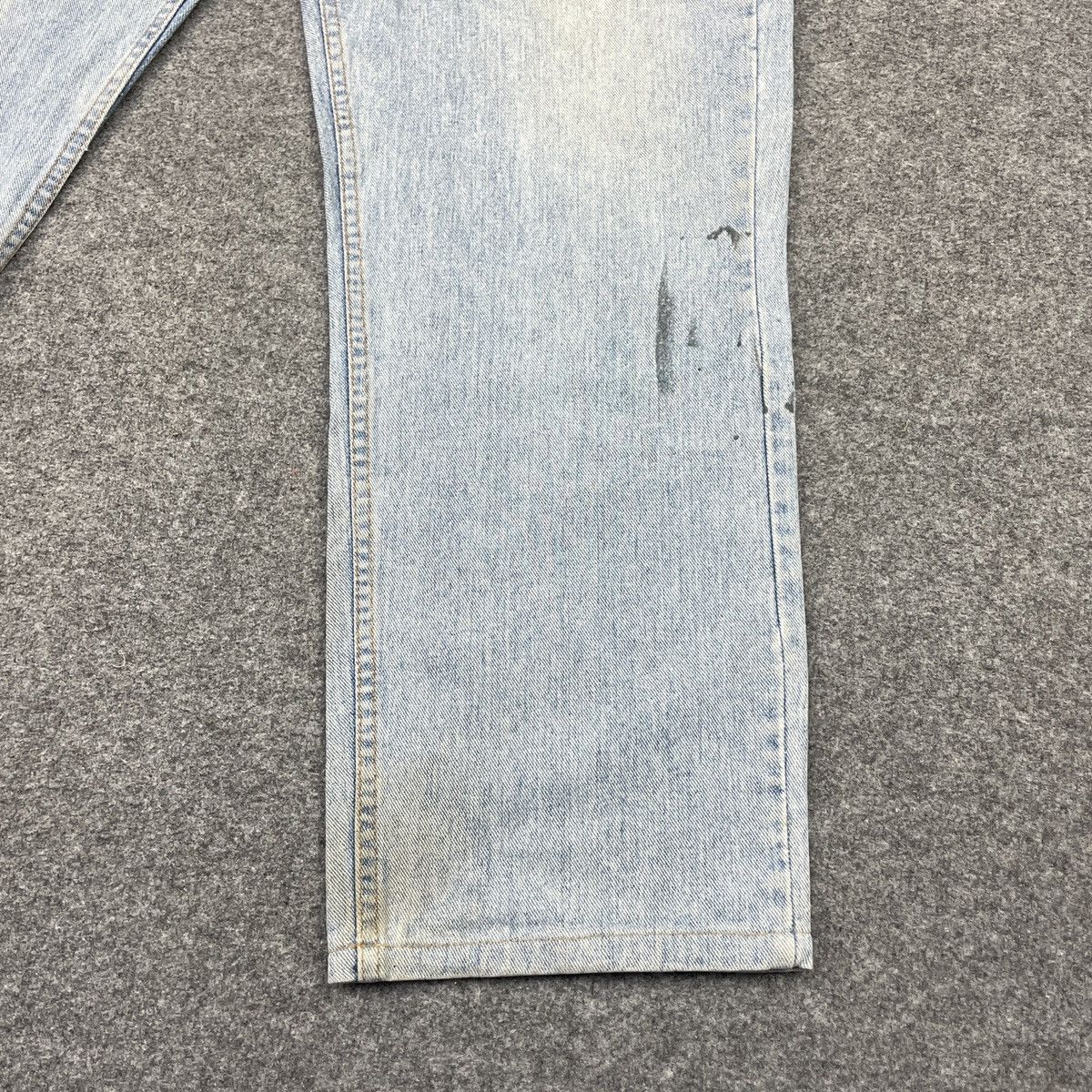 Levi's × Vintage Vintage Levi's 554 Blue Light Wash - wc 272 Size US 37 - 5 Thumbnail