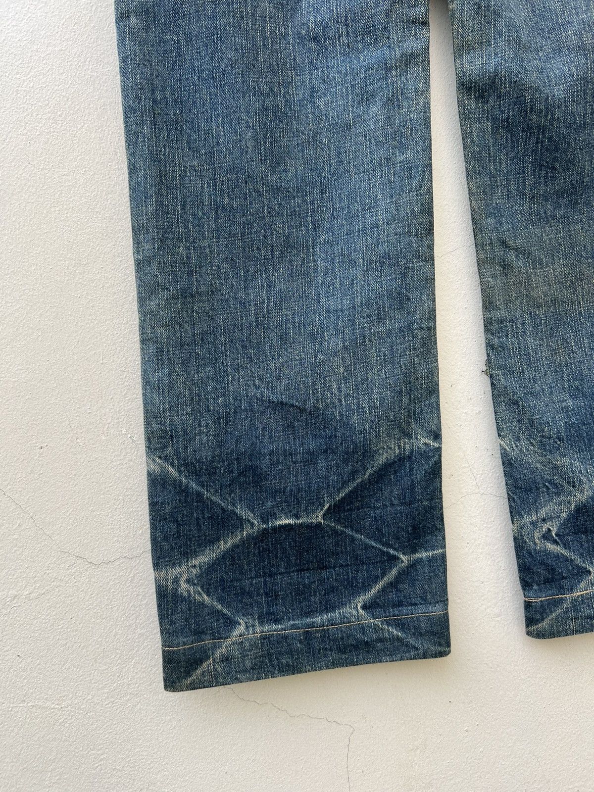 Vintage Vintage MEDICAL BRANCH Japan Heavy Denim Dirty Work Jeans Size US 30 / EU 46 - 16 Thumbnail