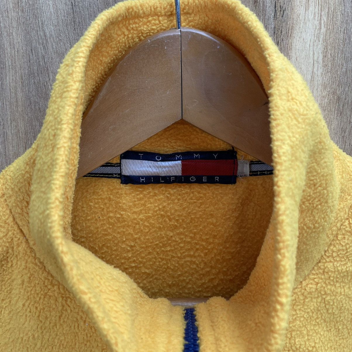Tommy Hilfiger × Vintage Tommy Fleece Half Zipper Jacket Size US L / EU 52-54 / 3 - 3 Thumbnail
