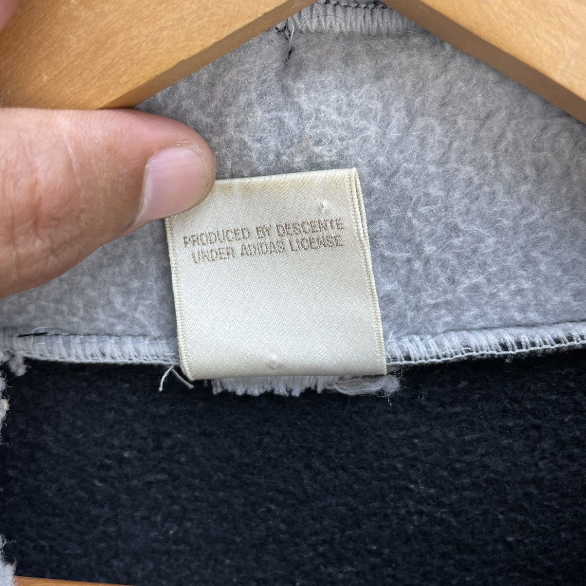 Adidas × Descente × Vintage Vintage Adidas Big Logo Fleece Jacket Size US L / EU 52-54 / 3 - 4 Thumbnail