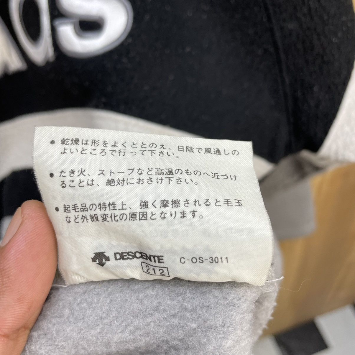 Adidas × Descente × Vintage Vintage Adidas Big Logo Fleece Jacket Size US L / EU 52-54 / 3 - 5 Thumbnail