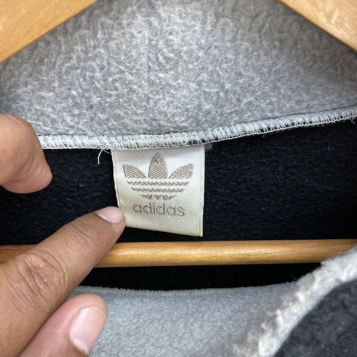 Adidas × Descente × Vintage Vintage Adidas Big Logo Fleece Jacket Size US L / EU 52-54 / 3 - 3 Thumbnail