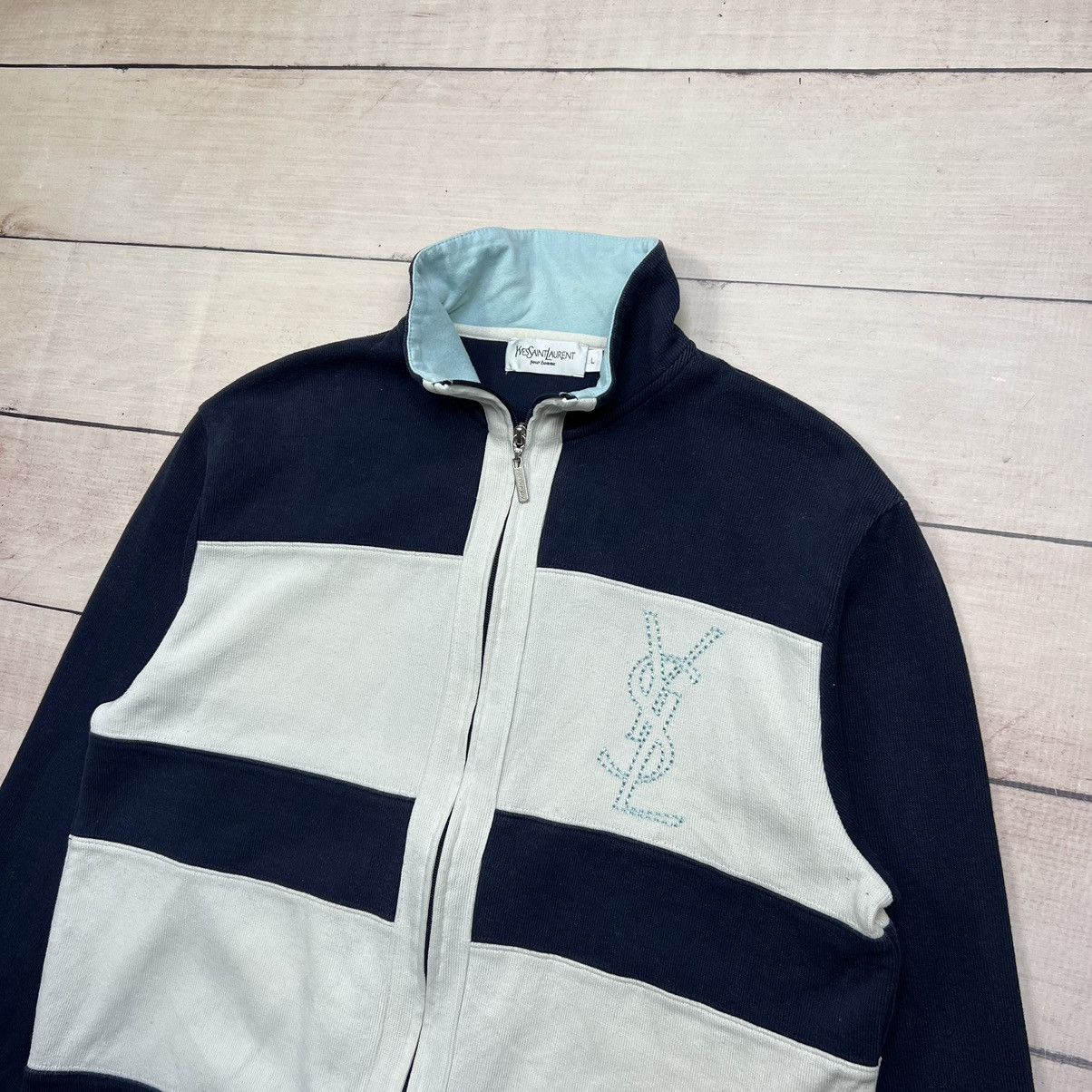 Yves Saint Laurent Vintage Yves Saint Laurent Sweatshirt Zip Navy Beige Logo Size US L / EU 52-54 / 3 - 3 Thumbnail