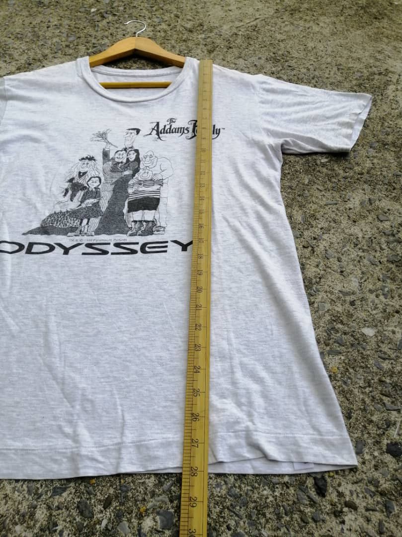 Vintage Vintage 90s The Adams Family Odyssey Tee Size US M / EU 48-50 / 2 - 3 Thumbnail