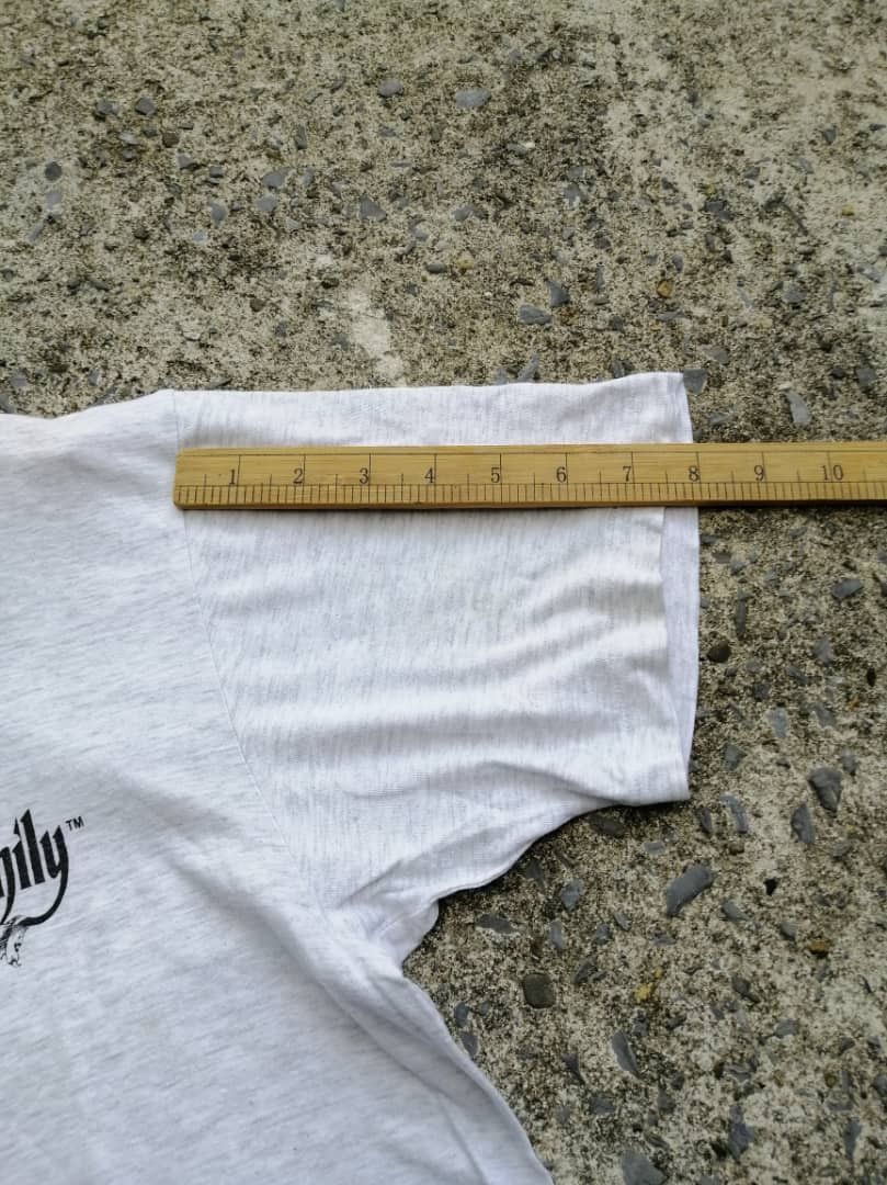 Vintage Vintage 90s The Adams Family Odyssey Tee Size US M / EU 48-50 / 2 - 4 Thumbnail