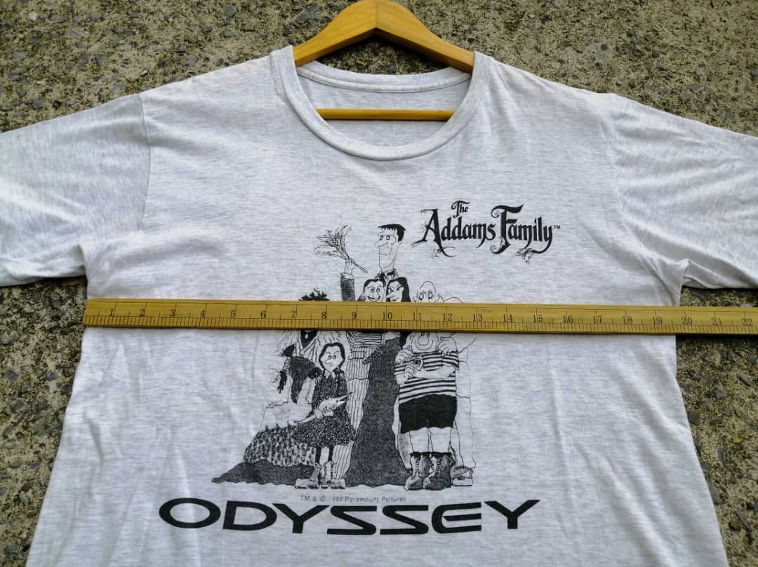 Vintage Vintage 90s The Adams Family Odyssey Tee Size US M / EU 48-50 / 2 - 2 Thumbnail