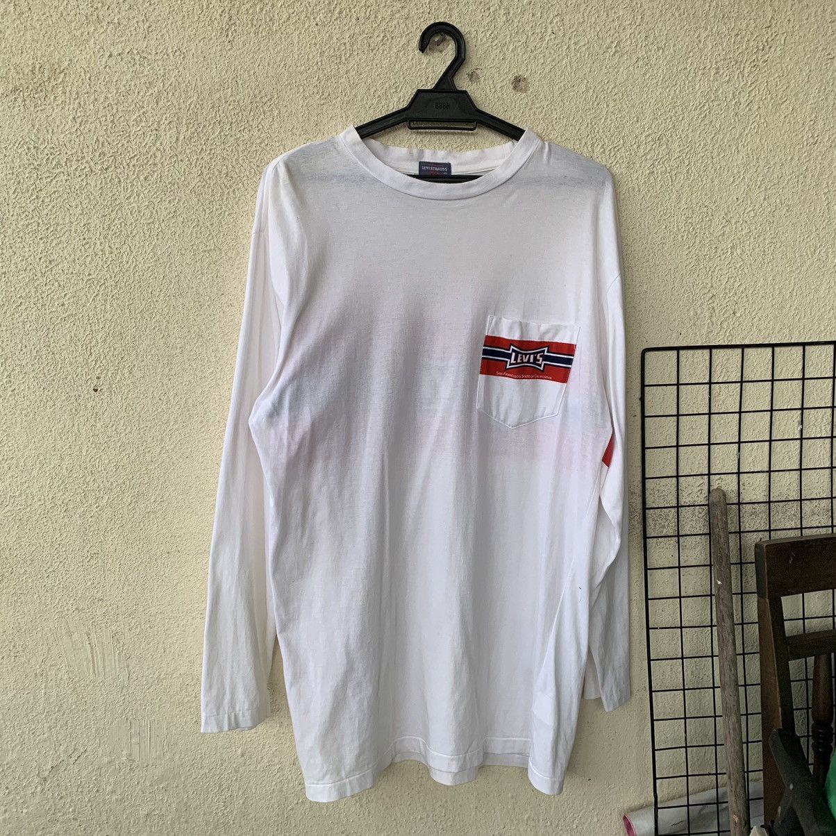 Levi's Levi’s vintage 90s long sleeve single pocket tshirt tee Size US L / EU 52-54 / 3 - 16 Thumbnail