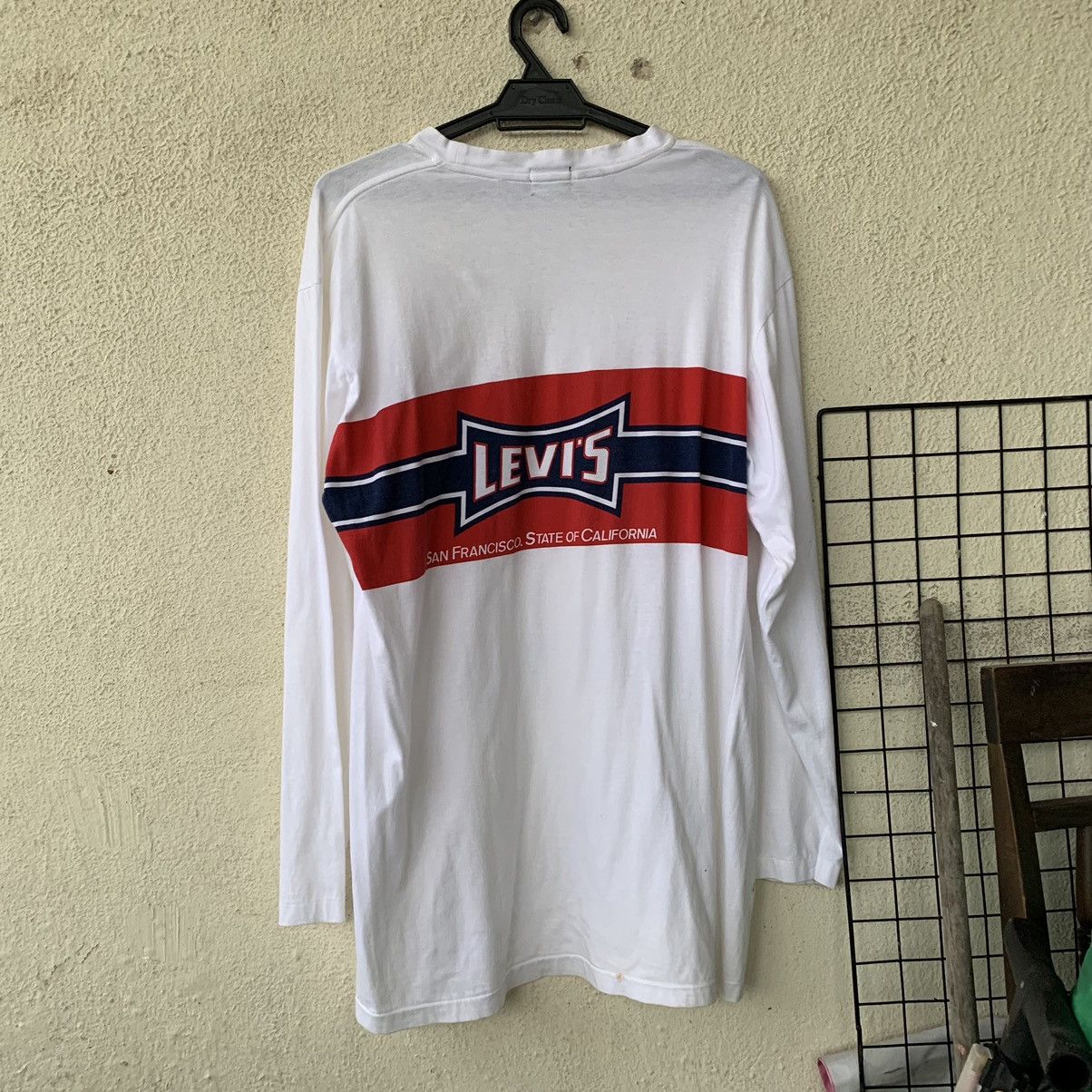 Levi's Levi’s vintage 90s long sleeve single pocket tshirt tee Size US L / EU 52-54 / 3 - 18 Thumbnail