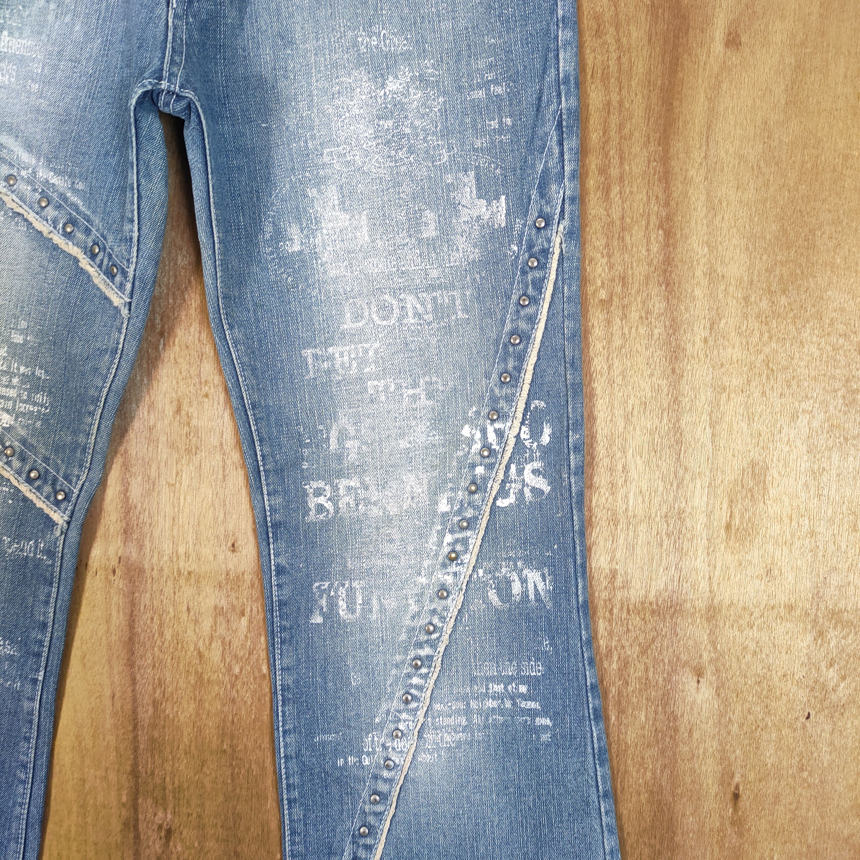 Japanese Brand JAPANESE BRAND FADED FLARE DENIM PANTS Size US 30 / EU 46 - 5 Thumbnail