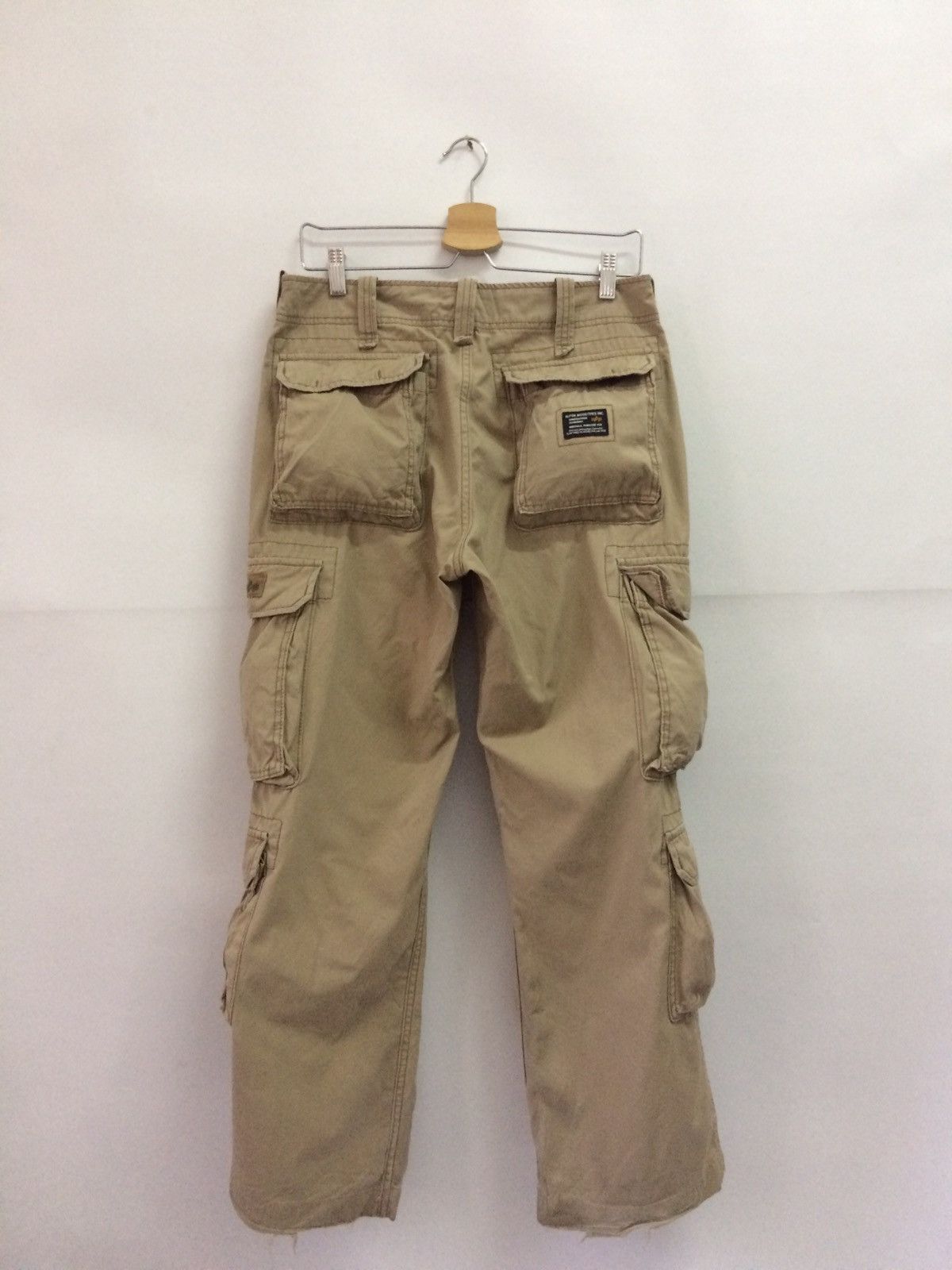 Alpha Industries × Beauty Beast 💥ALPHA INDUSTRIES KHAKI CARGO POCKET PANTS Size US 32 / EU 48 - 5 Thumbnail