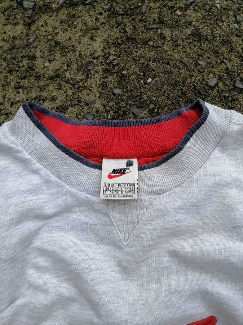Nike × Vintage Vintage Nike Swoosh Sweatshirt Size US L / EU 52-54 / 3 - 7 Thumbnail