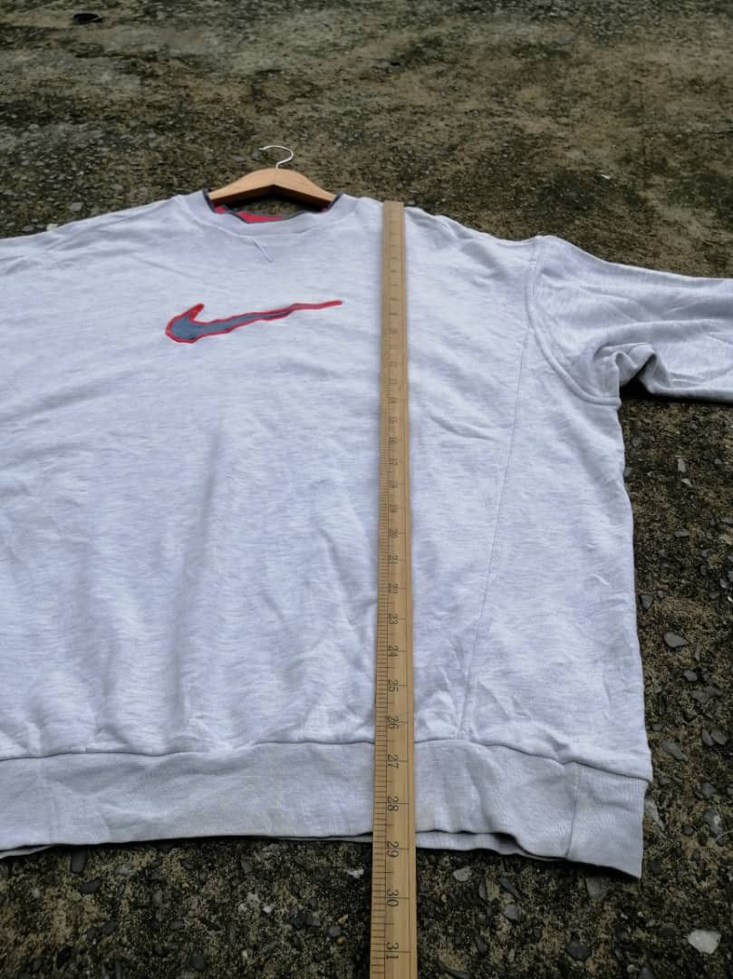 Nike × Vintage Vintage Nike Swoosh Sweatshirt Size US L / EU 52-54 / 3 - 5 Thumbnail