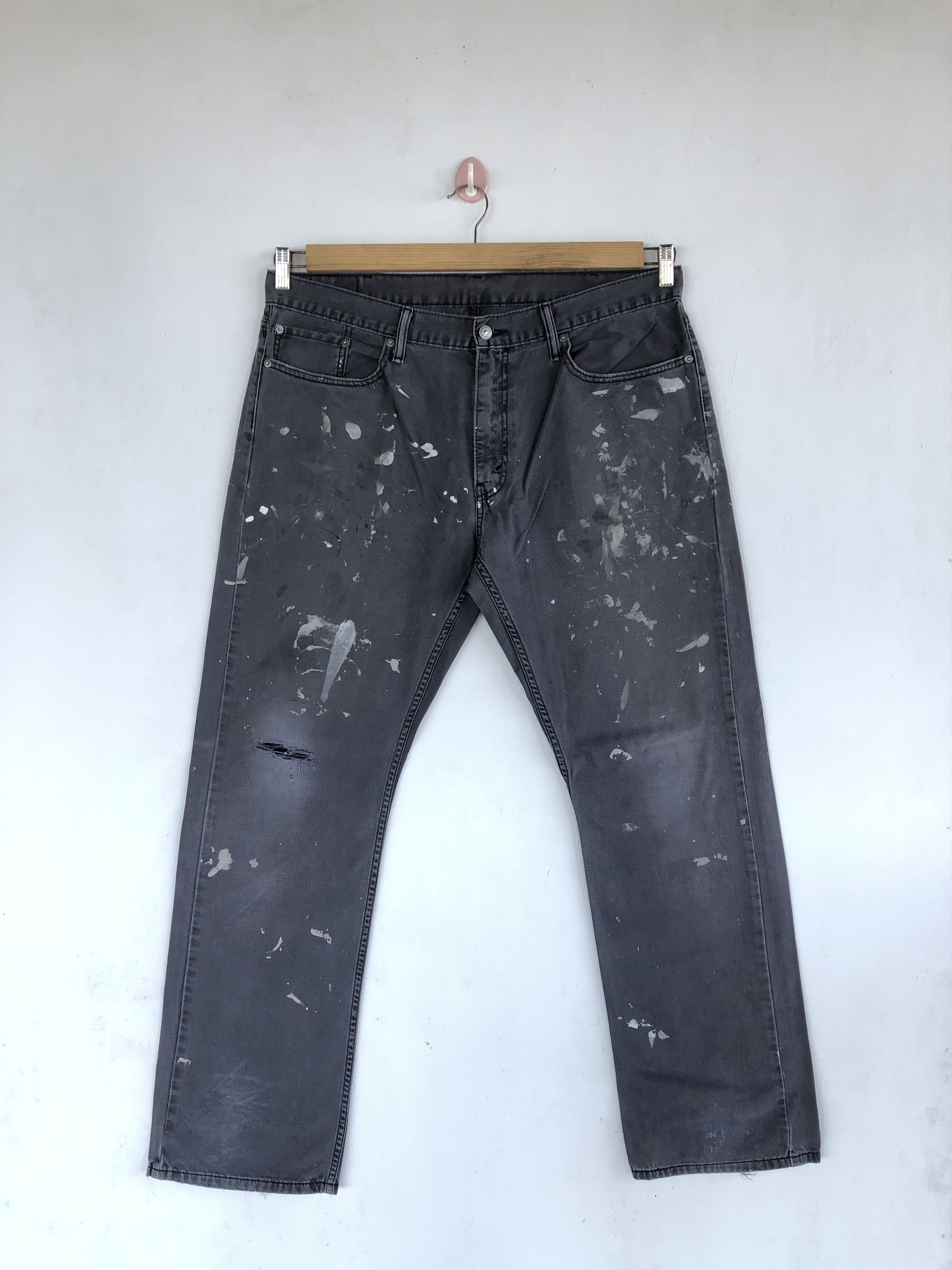 Levi's Vintage Levis Paint Splatter Jeans Levi's Distressed Denim Size US 36 / EU 52 - 1 Thumbnail