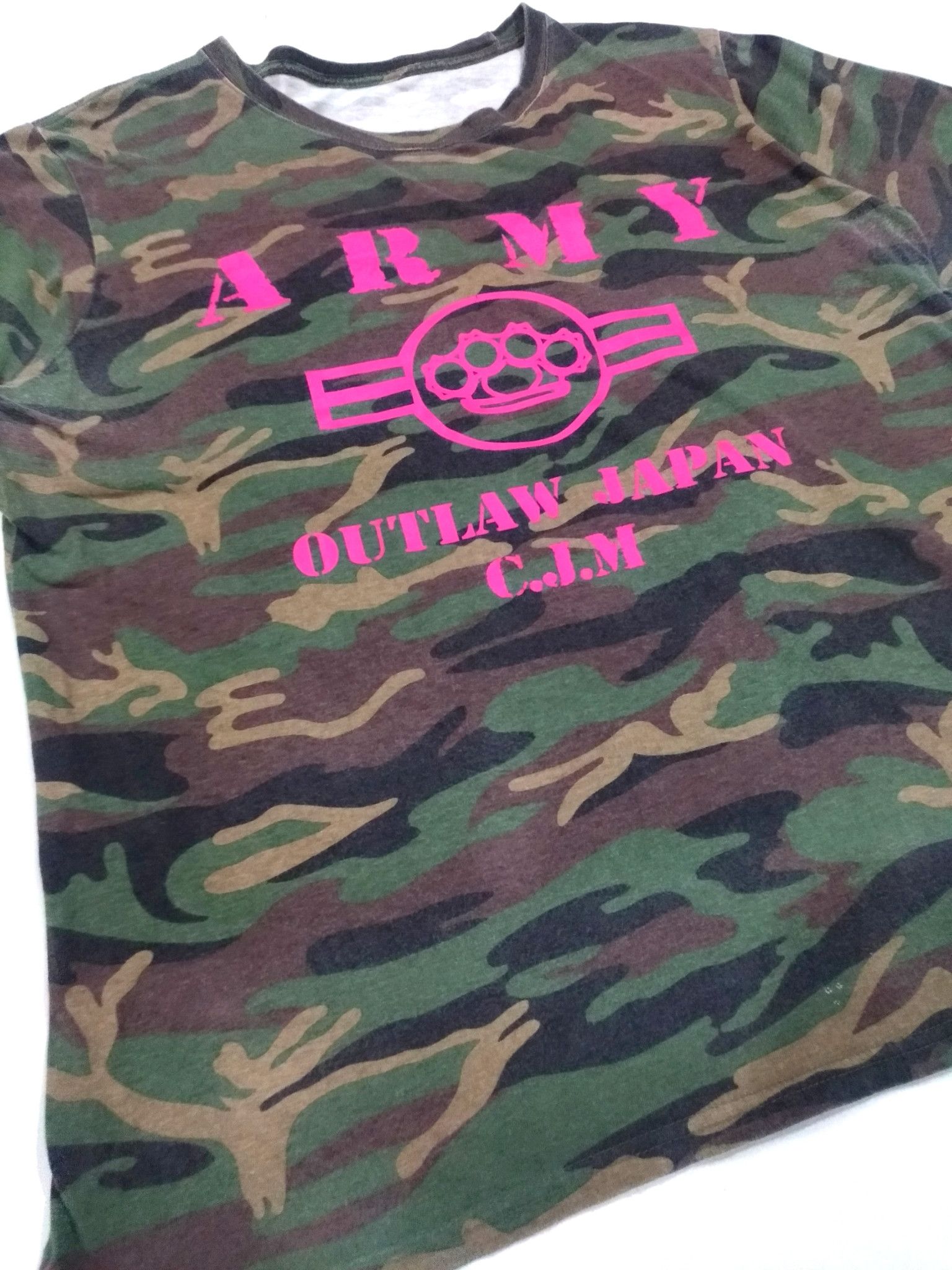 Japanese Brand RARE! OUTLAW JAPAN C.J.M "ARMY" WOODLAND CAMO T-SHIRT Size US XL / EU 56 / 4 - 4 Thumbnail