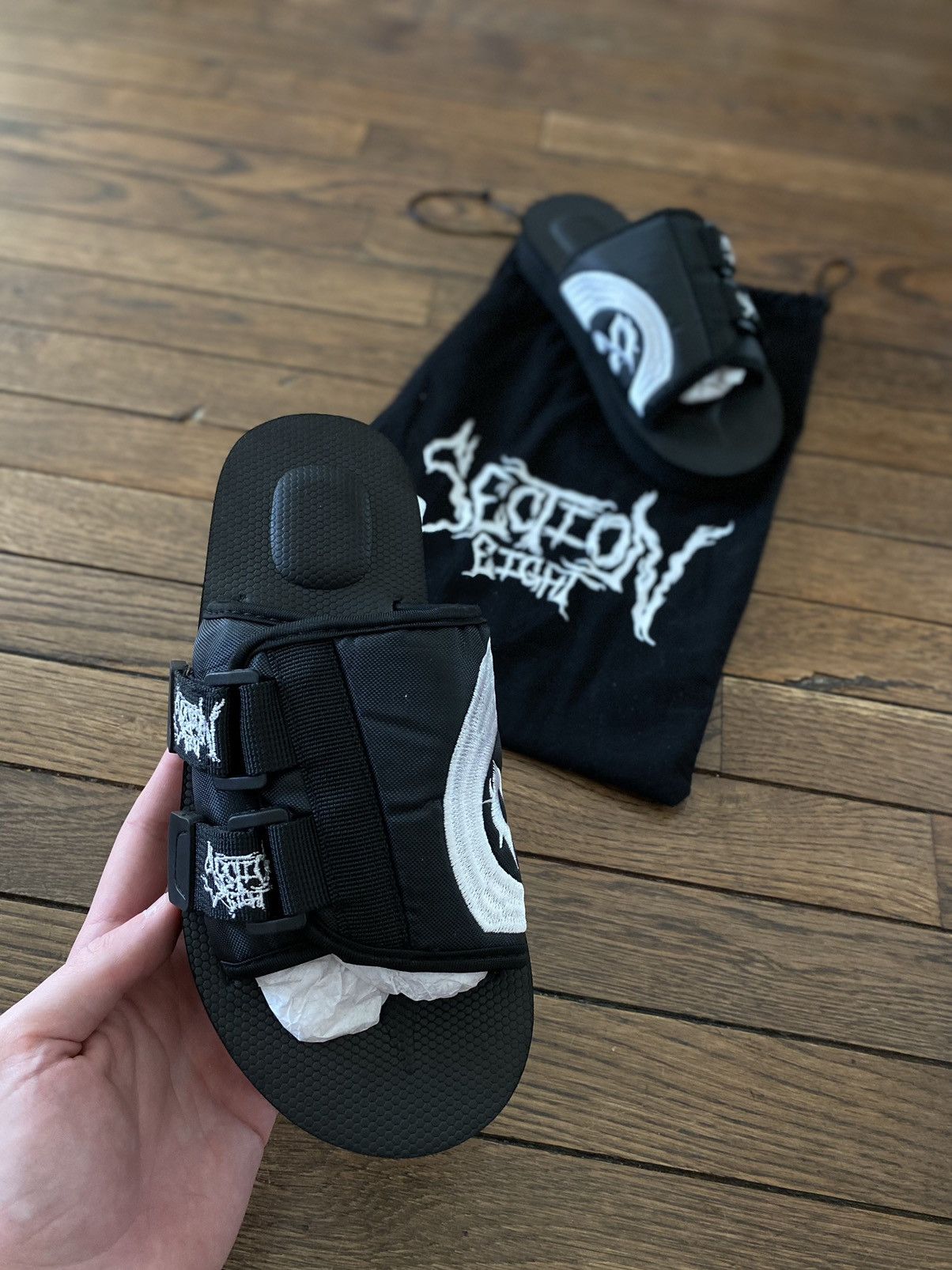 Section 8 Section 8 Black Eight Ball Logo Sandals size 7 ❄️🧊 japan Size US 7 / EU 40 - 3 Thumbnail