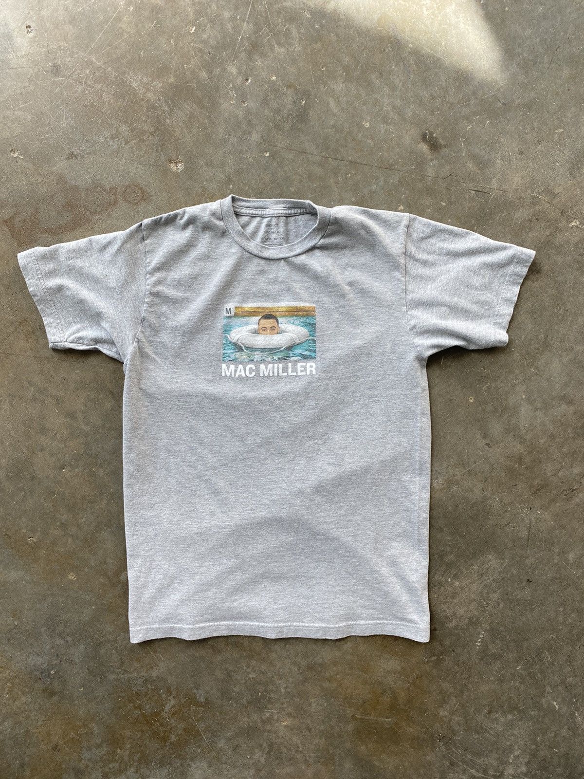 Mac Miller Mac Miller Swimming Photo / Portrait Tee Grey Medium ❄️🥣🧊 Size US M / EU 48-50 / 2 - 1 Thumbnail