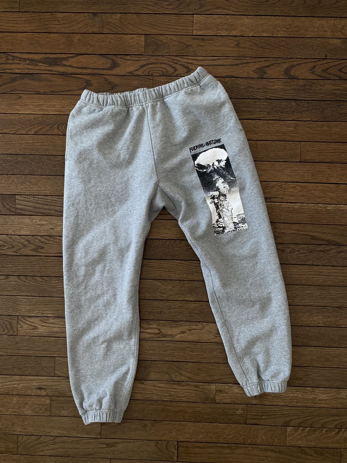 Fucking Awesome RARE OG Fucking Awesome Grey God of Bombs Sweatpants Large Size US 34 / EU 50 - 1 Thumbnail