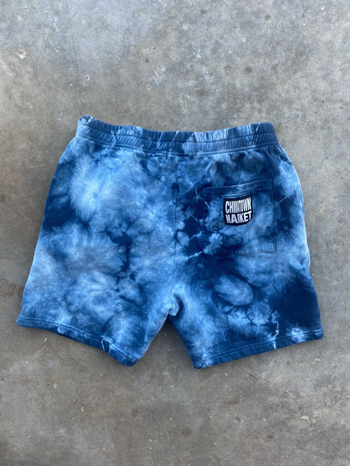 Market Chinatown Market Basketball Globe Arc Sweat Shorts Large 🧊 Size US 34 / EU 50 - 3 Thumbnail
