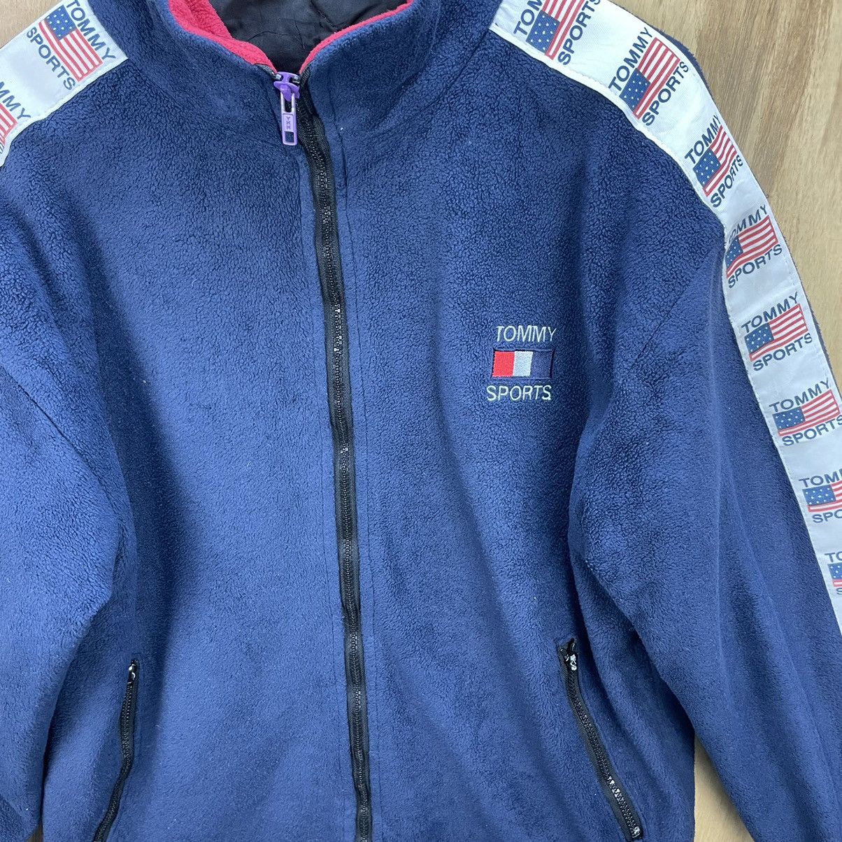 Tommy Hilfiger Vintage Tommy Sports Side Tape Fleece Jacket Size US M / EU 48-50 / 2 - 3 Thumbnail